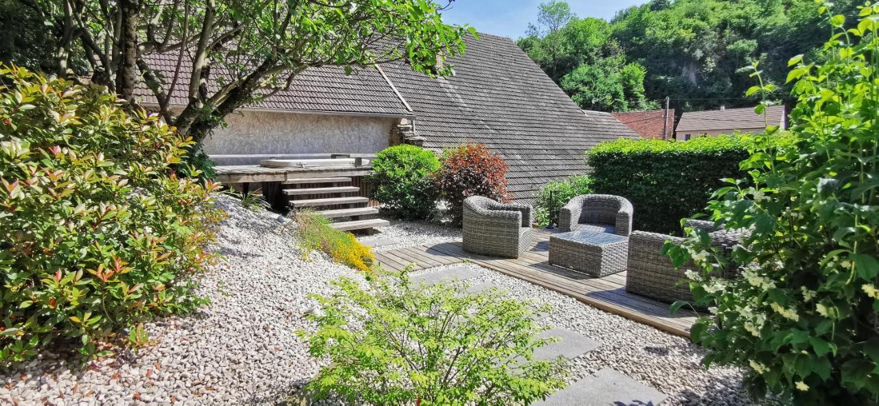 Le D'Tour Gourmand Bed and Breakfast Toulouse-le-Chateau Εξωτερικό φωτογραφία