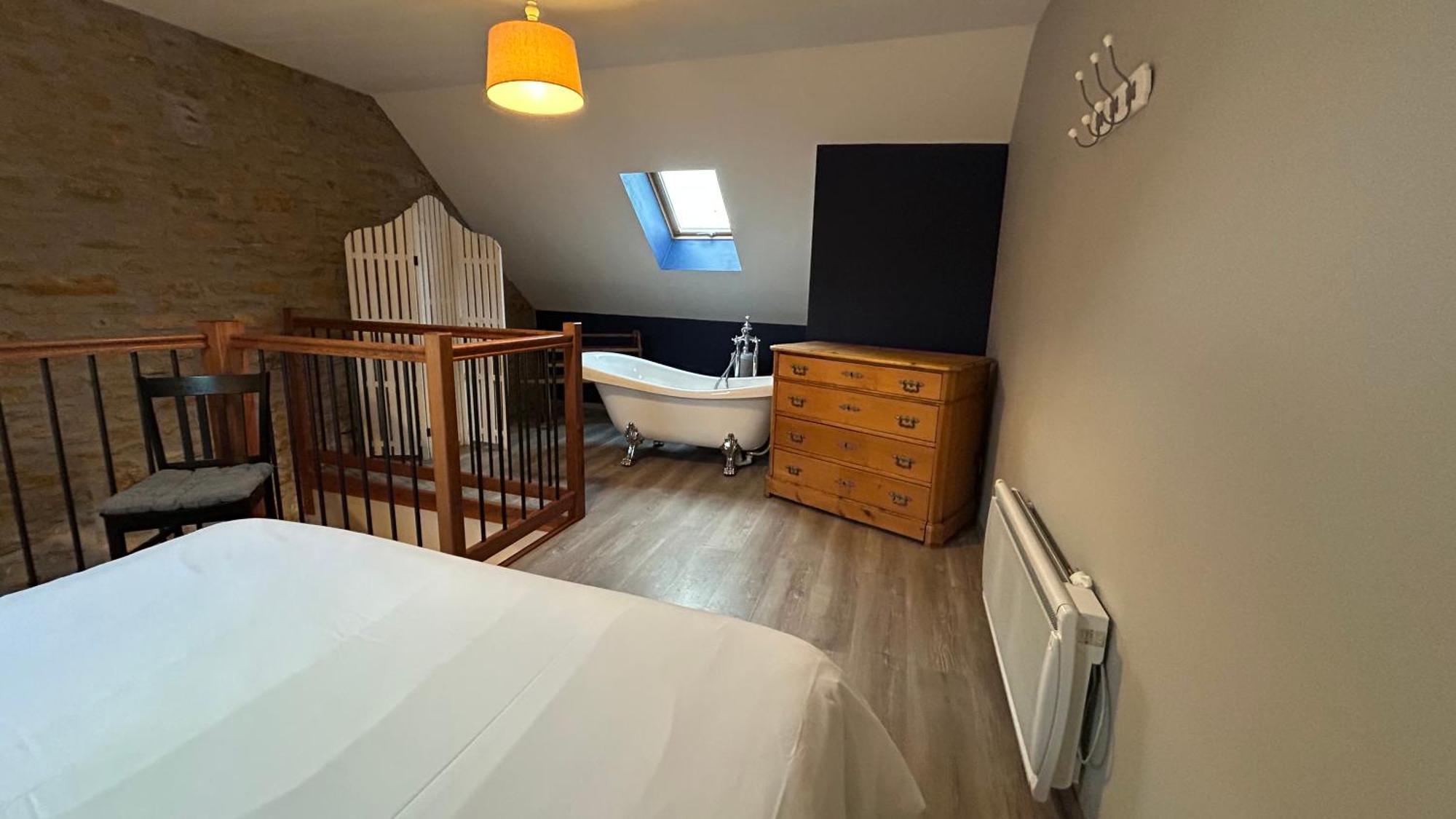 Le D'Tour Gourmand Bed and Breakfast Toulouse-le-Chateau Εξωτερικό φωτογραφία