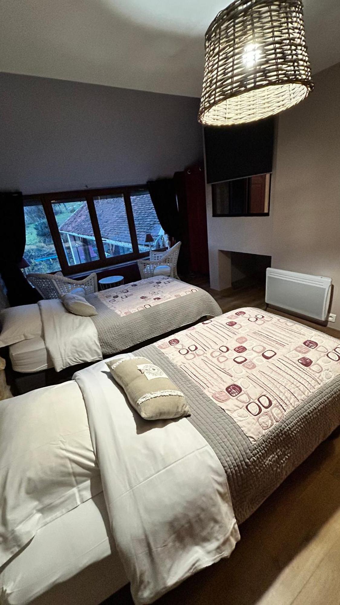 Le D'Tour Gourmand Bed and Breakfast Toulouse-le-Chateau Εξωτερικό φωτογραφία
