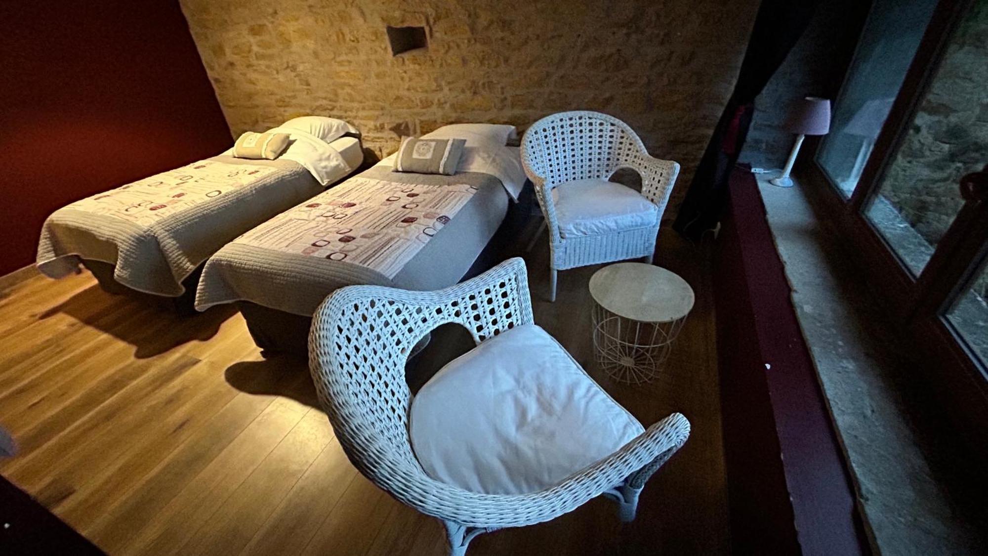 Le D'Tour Gourmand Bed and Breakfast Toulouse-le-Chateau Εξωτερικό φωτογραφία