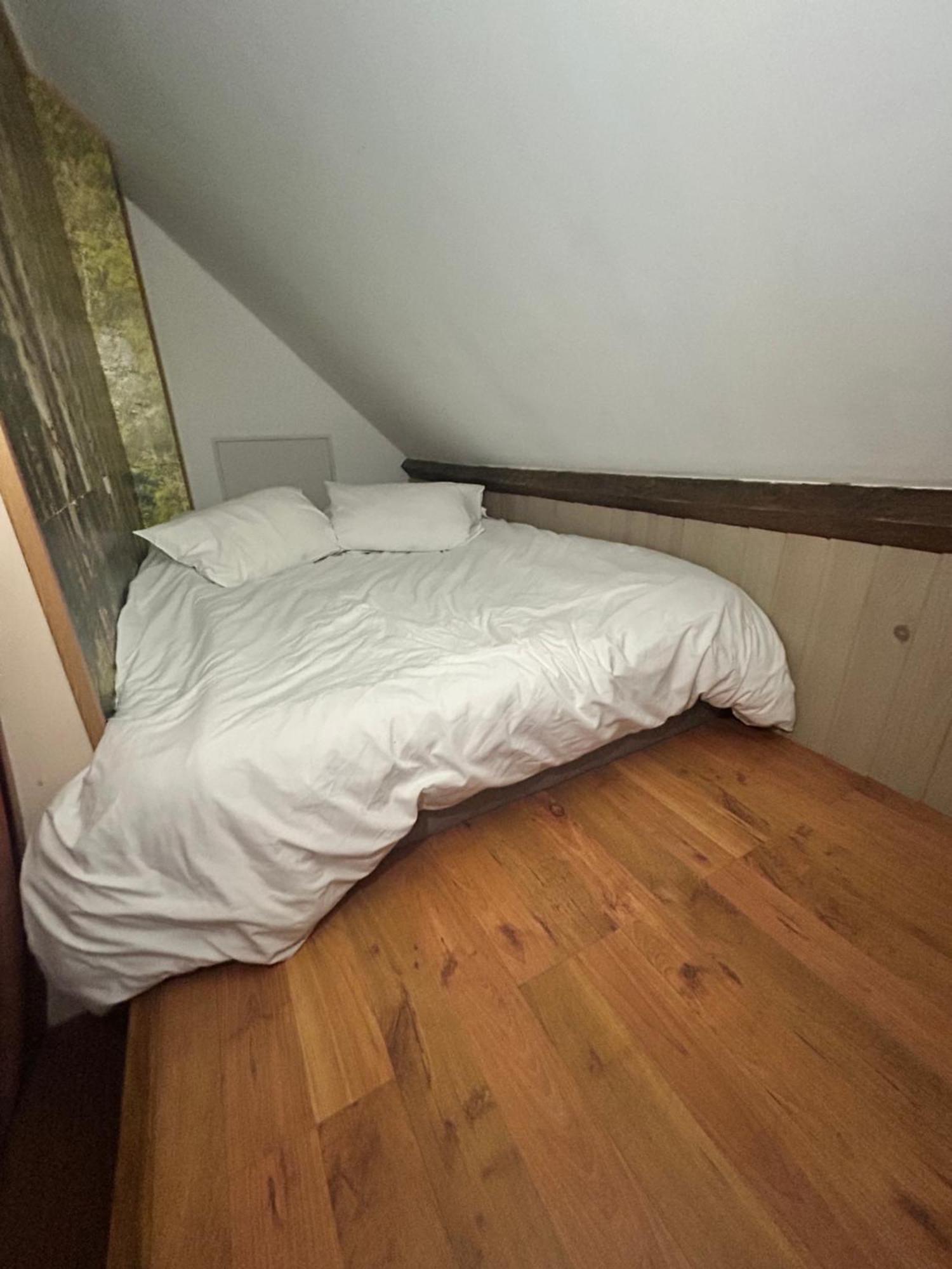 Le D'Tour Gourmand Bed and Breakfast Toulouse-le-Chateau Εξωτερικό φωτογραφία