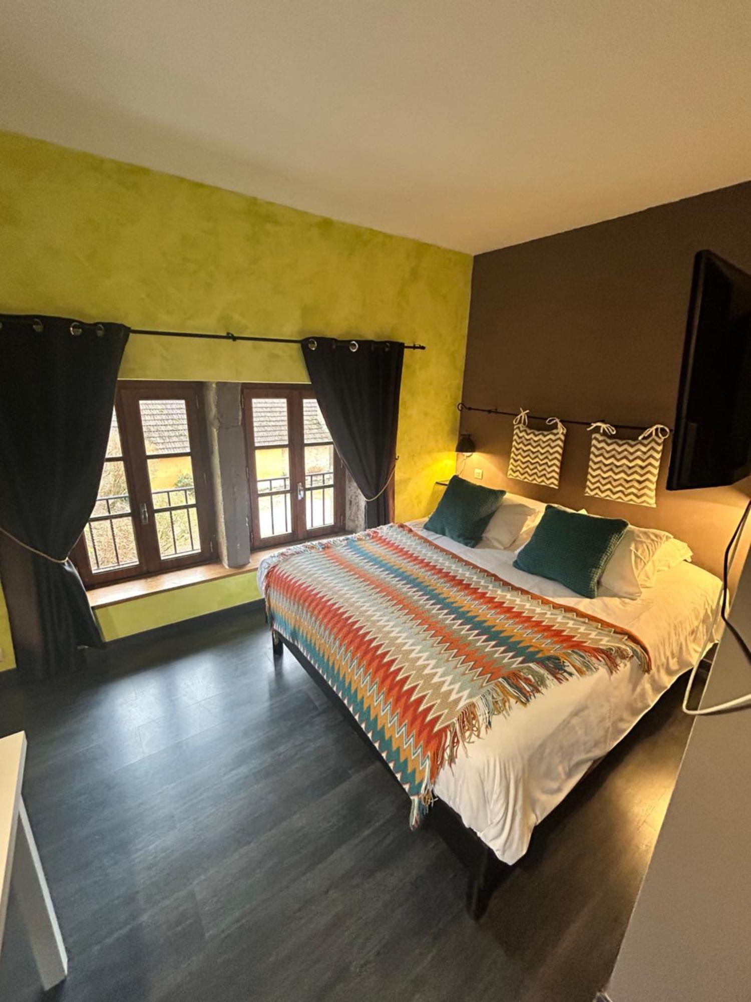 Le D'Tour Gourmand Bed and Breakfast Toulouse-le-Chateau Εξωτερικό φωτογραφία