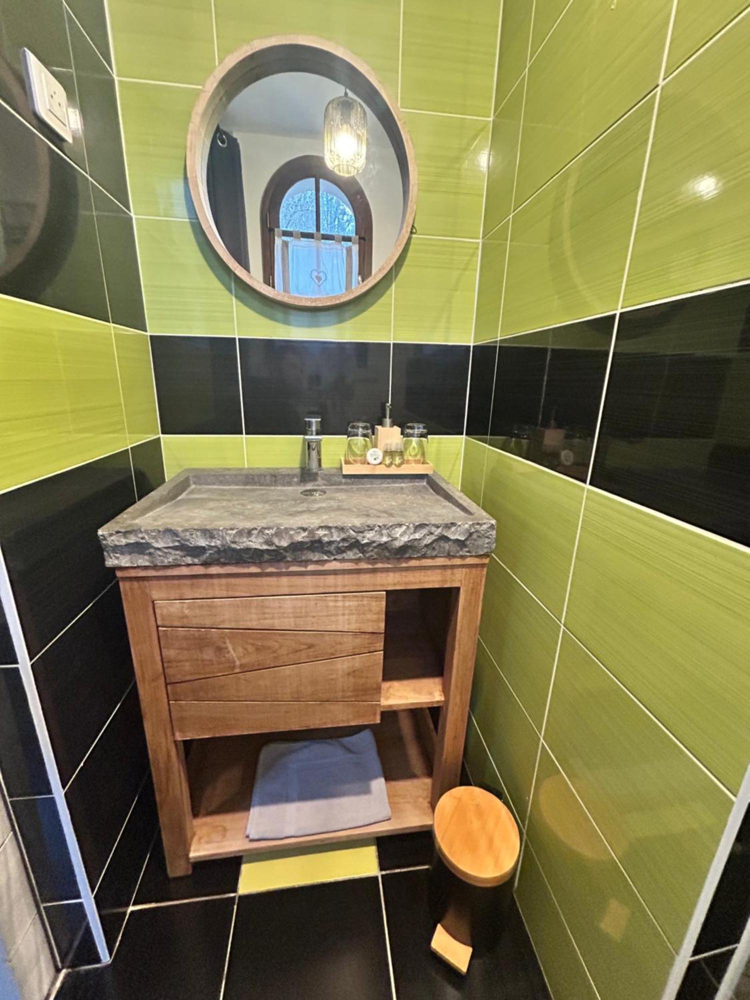 Le D'Tour Gourmand Bed and Breakfast Toulouse-le-Chateau Εξωτερικό φωτογραφία