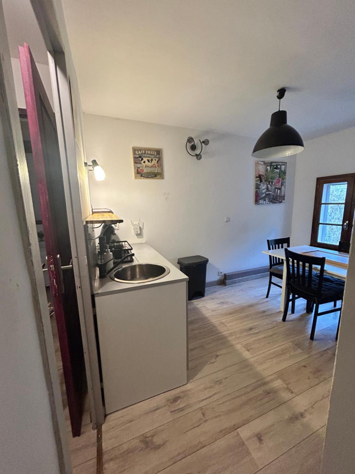 Le D'Tour Gourmand Bed and Breakfast Toulouse-le-Chateau Εξωτερικό φωτογραφία