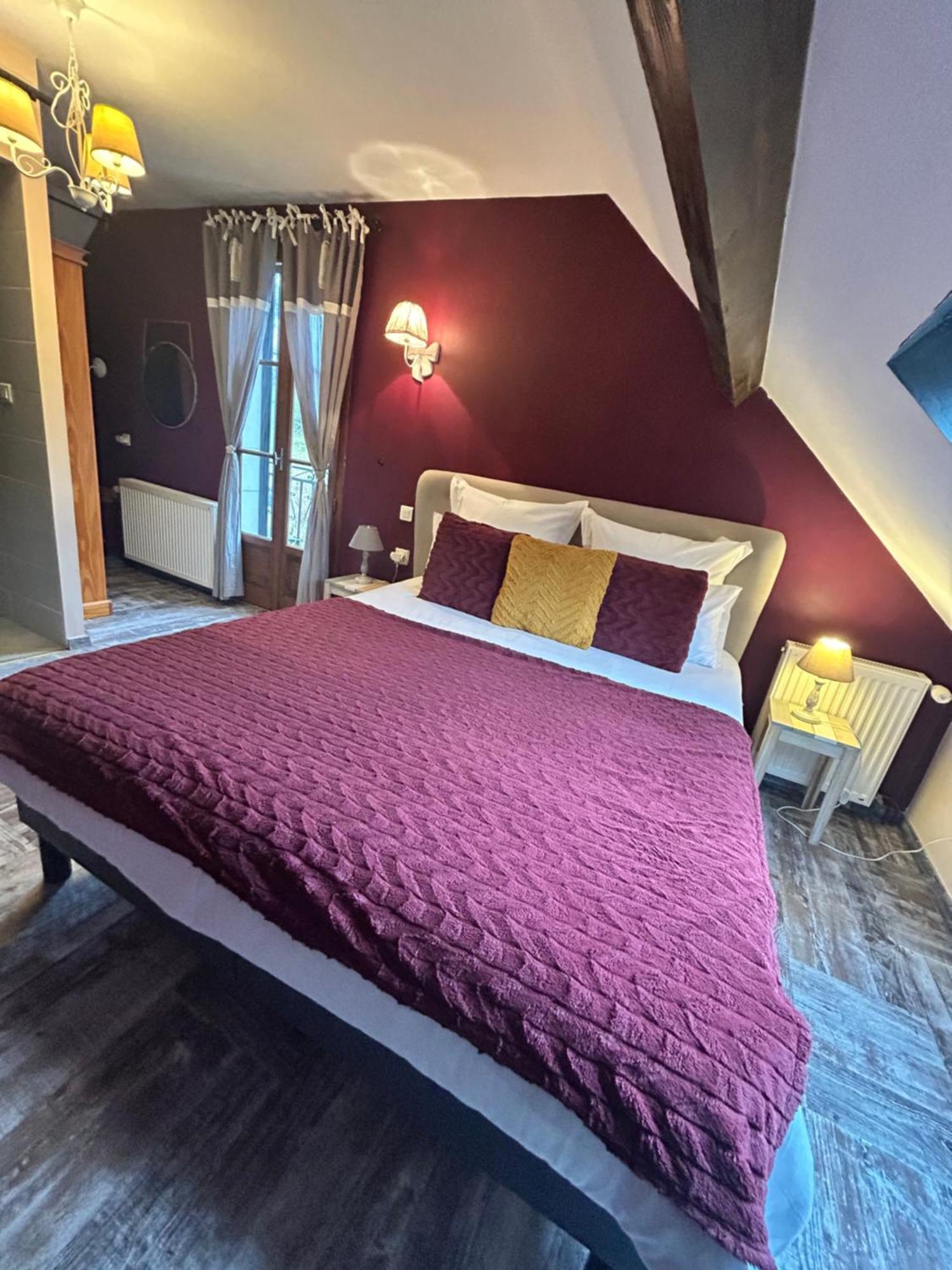Le D'Tour Gourmand Bed and Breakfast Toulouse-le-Chateau Εξωτερικό φωτογραφία