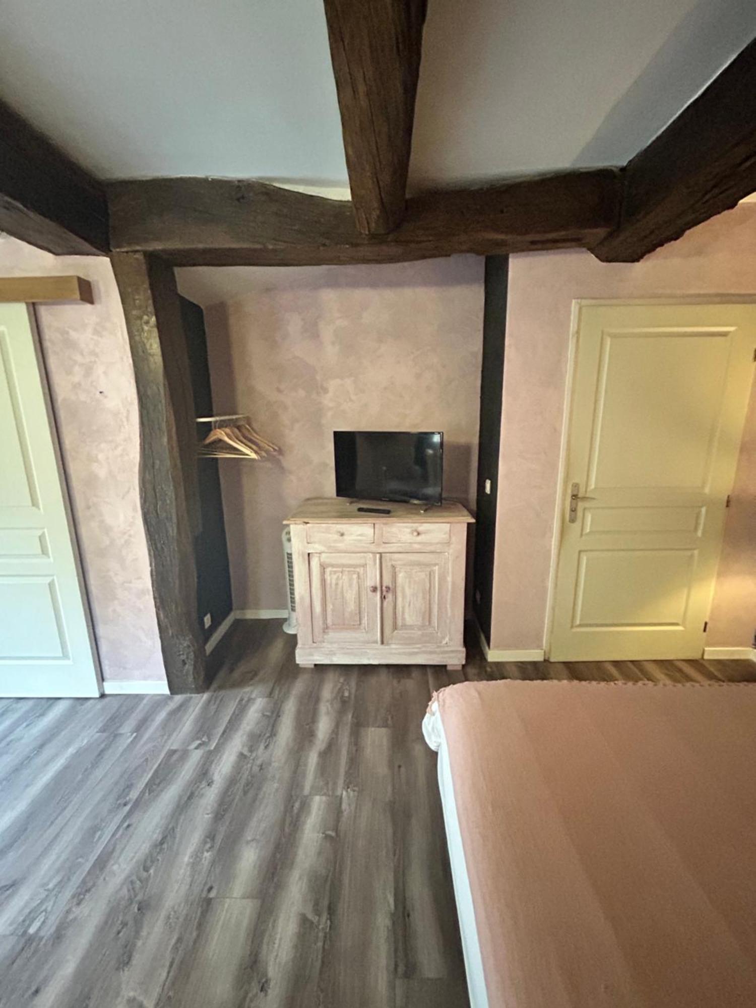 Le D'Tour Gourmand Bed and Breakfast Toulouse-le-Chateau Εξωτερικό φωτογραφία