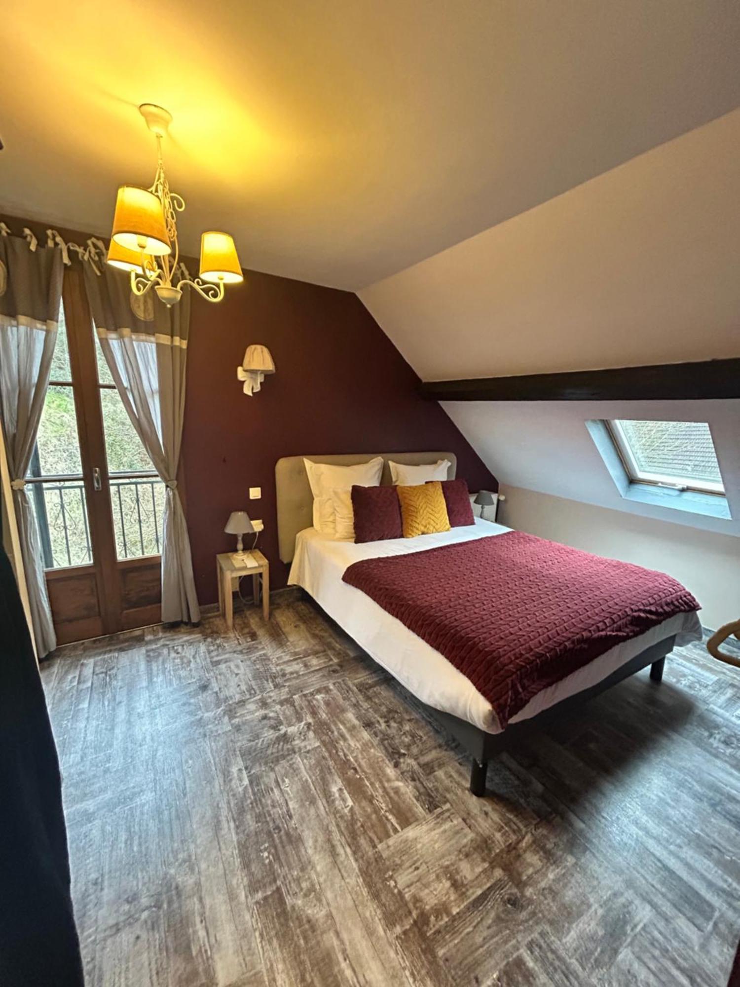 Le D'Tour Gourmand Bed and Breakfast Toulouse-le-Chateau Εξωτερικό φωτογραφία