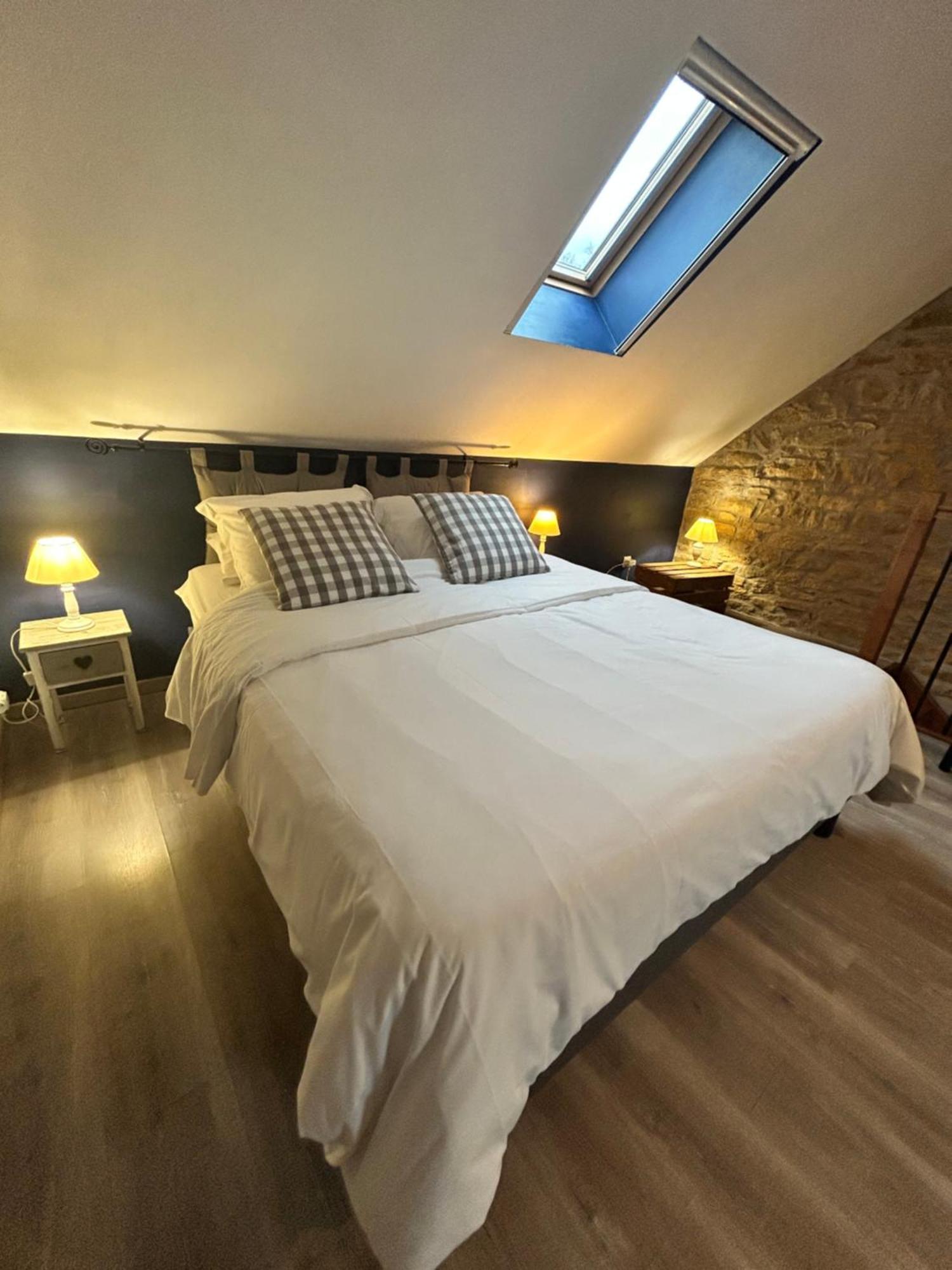 Le D'Tour Gourmand Bed and Breakfast Toulouse-le-Chateau Εξωτερικό φωτογραφία